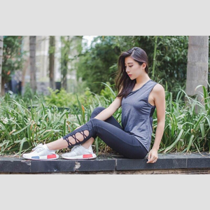 Grey Sleeveless Fitness Top | Daniki Limited